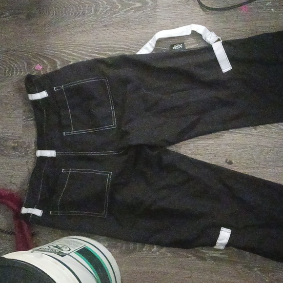 Hot topic royal bones size 13 women's - Picture 2 of 2